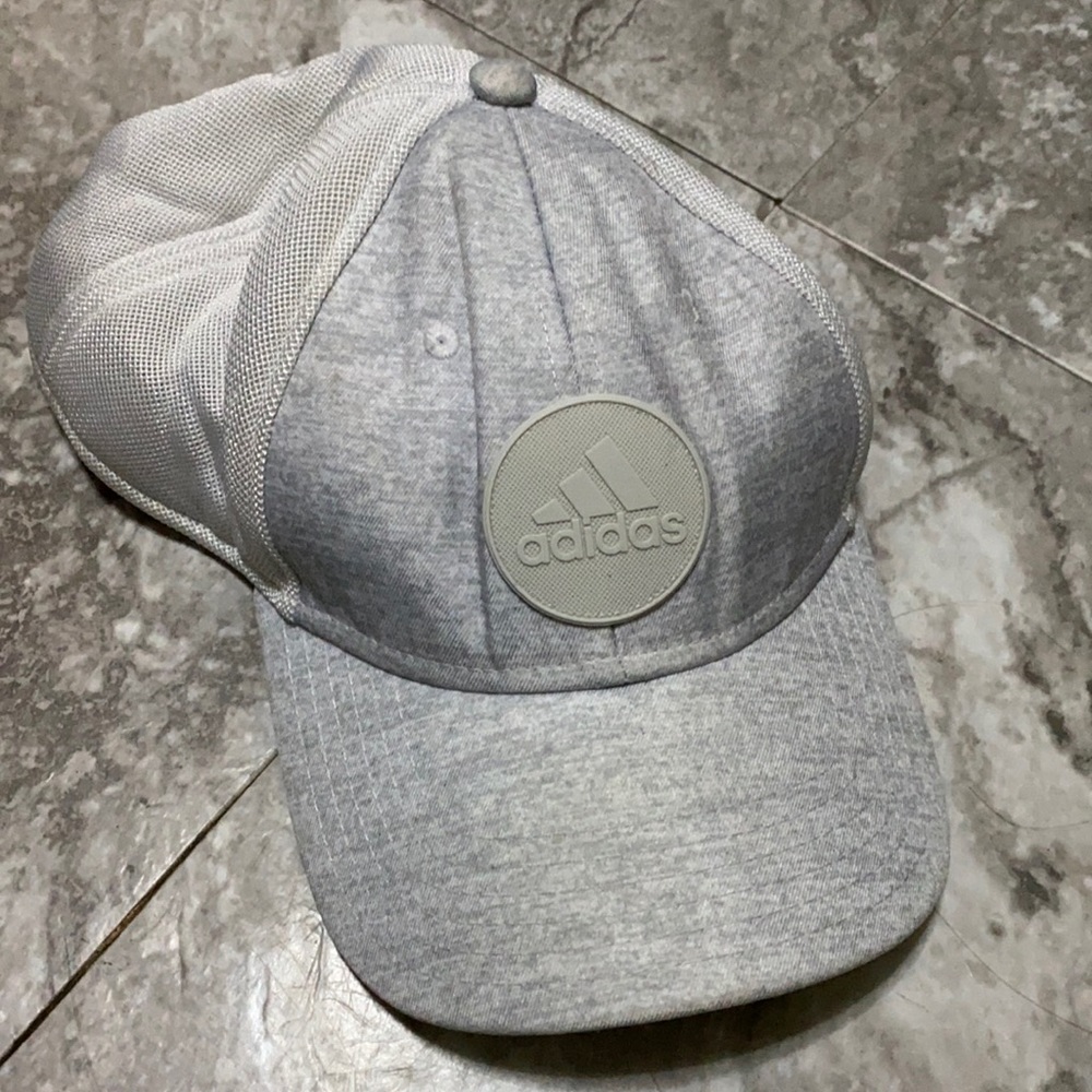 White Addis’s hat